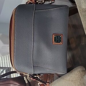 Dooney and bourke pebble grain crossbody
